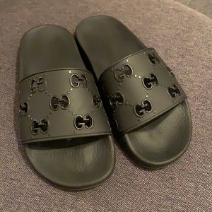 Gucci GG Rubber Slide Sandal, Black, Size 37/7